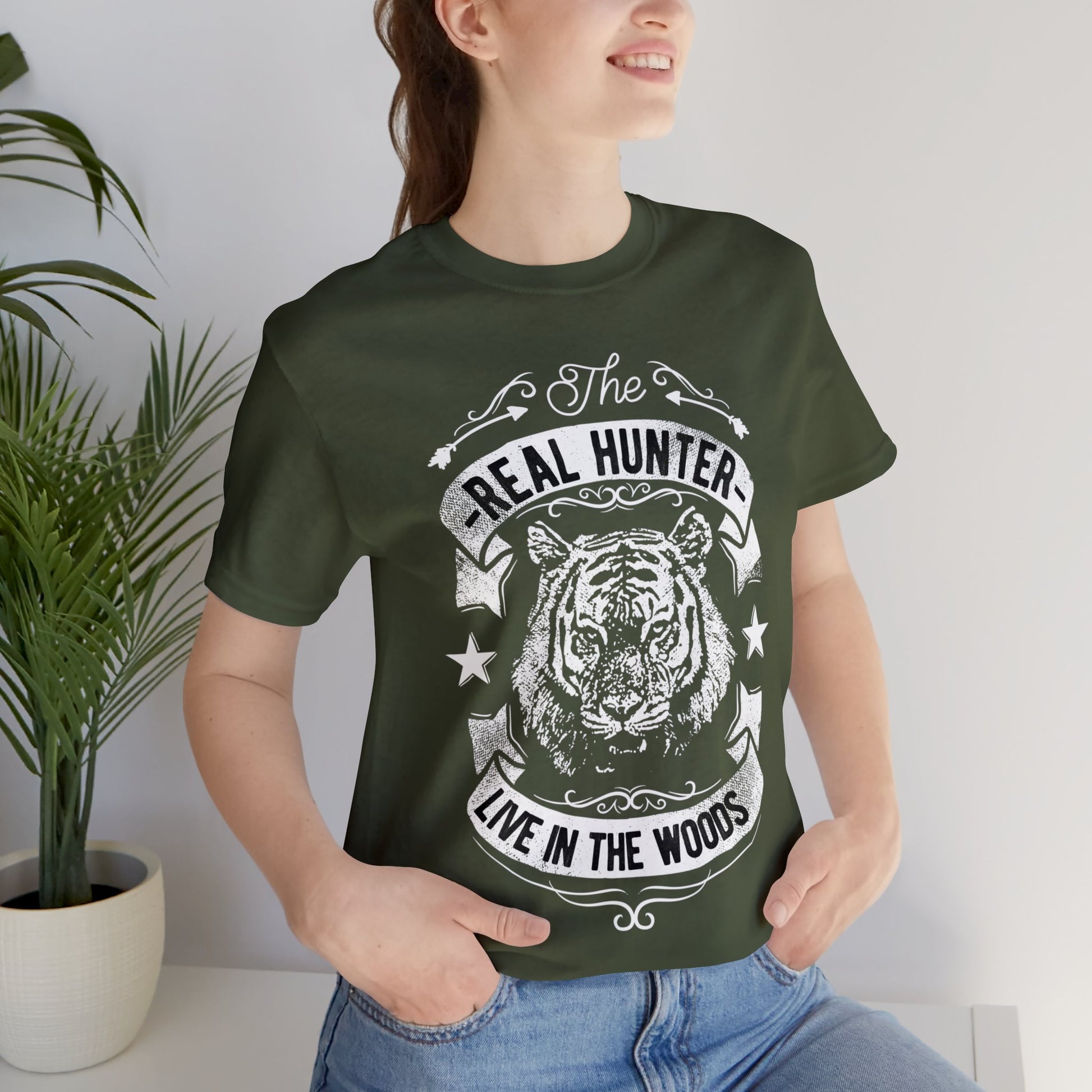 Real hunter lives in the woods T-Shirt - The Cavemanstyle