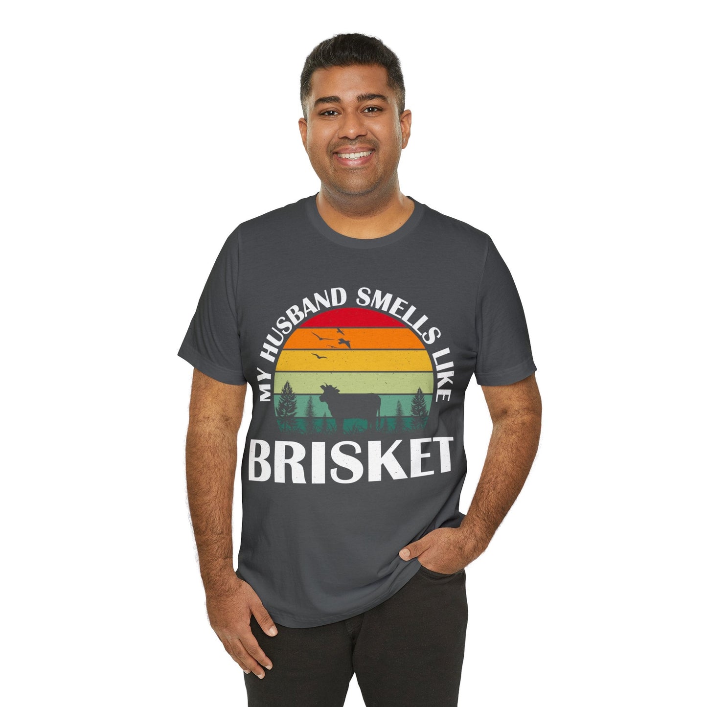 My husband smells like brisket "retro" T - Shirt - The Cavemanstyle