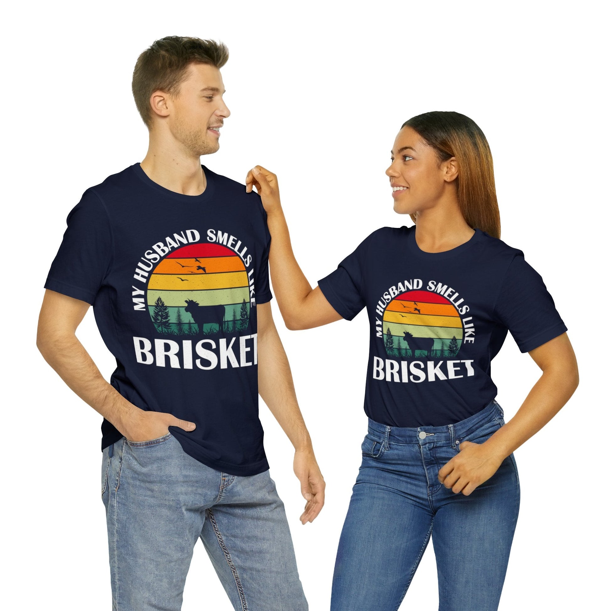 My husband smells like brisket "retro" T - Shirt - The Cavemanstyle